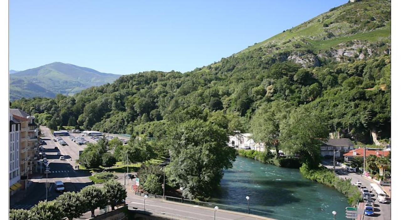 Hotel De L'Europe Lourdes Exterior foto